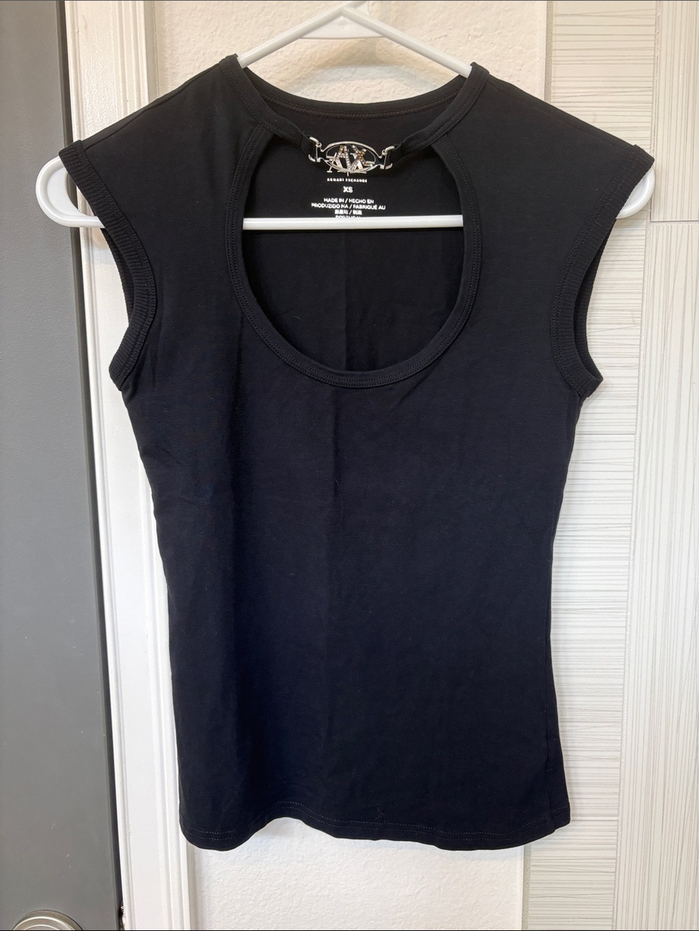 A/X ARMANI EXCHANGE Black Cap-Sleeve Scoop Neck Tank